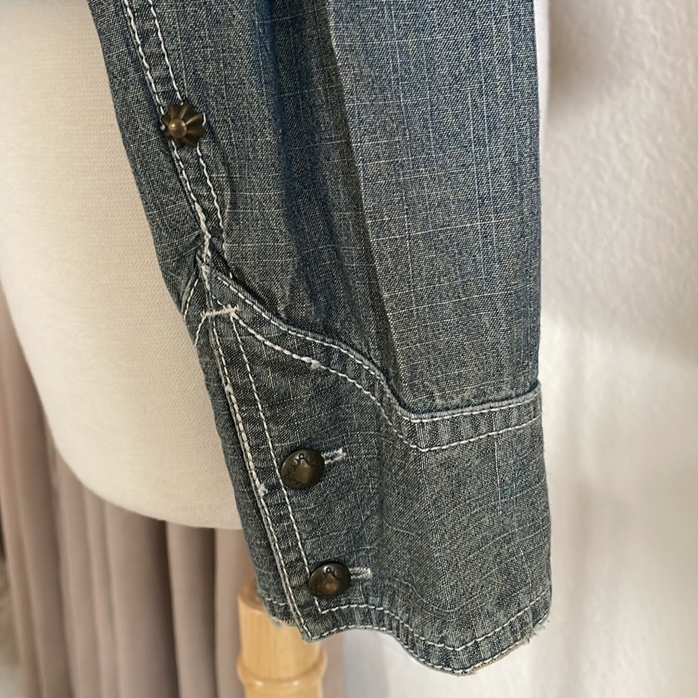 Double D Ranch Lightweight Chambray Jacket - image 5